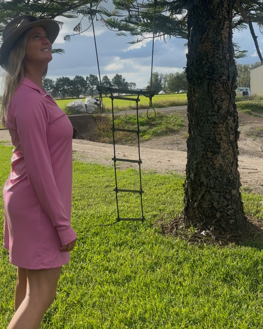 Ladies Fishing Dress - Coral Pink