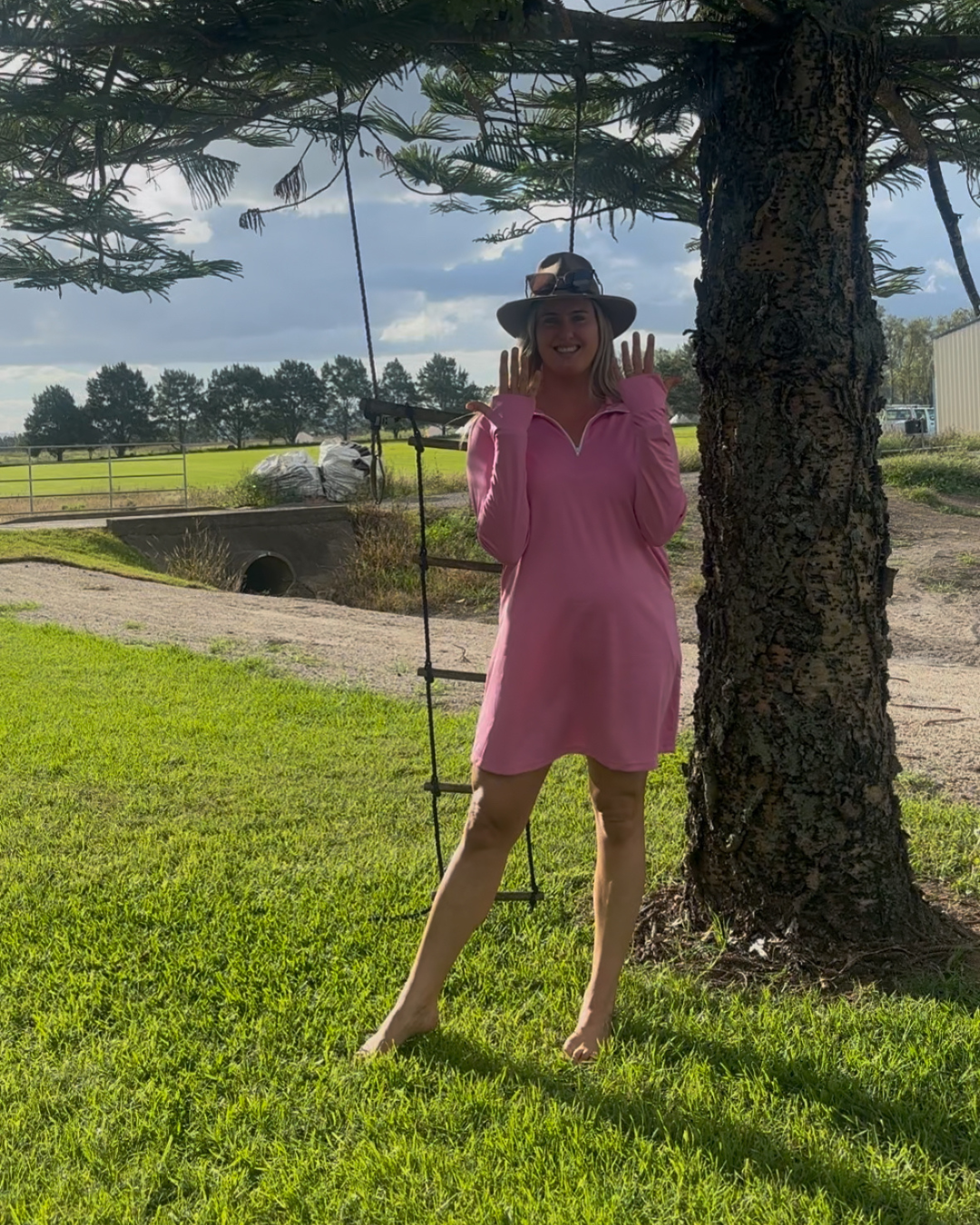 Ladies Fishing Dress - Coral Pink